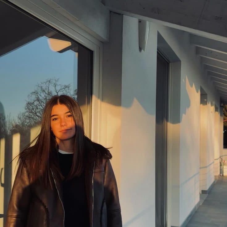 Camurati Anna, Segretario di BIyoung