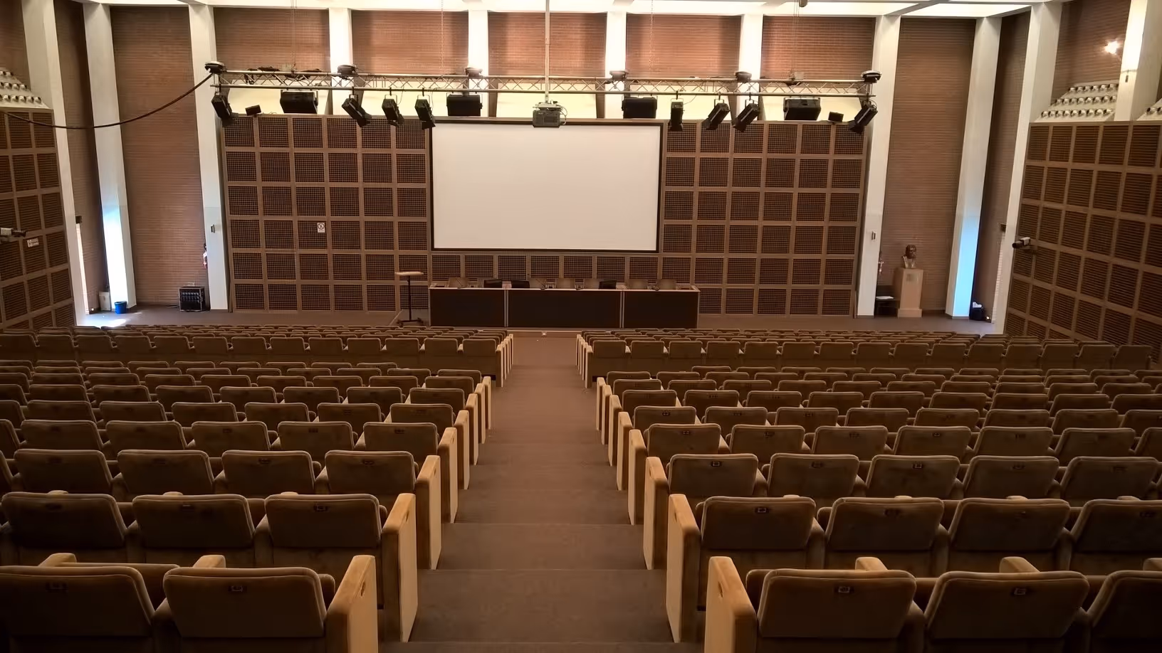 Scuola chiama, metaverso risponde - evento BIyoung a Biella